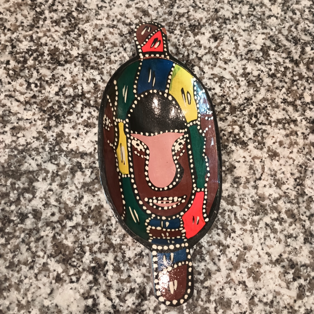 African Wooden Trinket Tray: Jewelry Holder